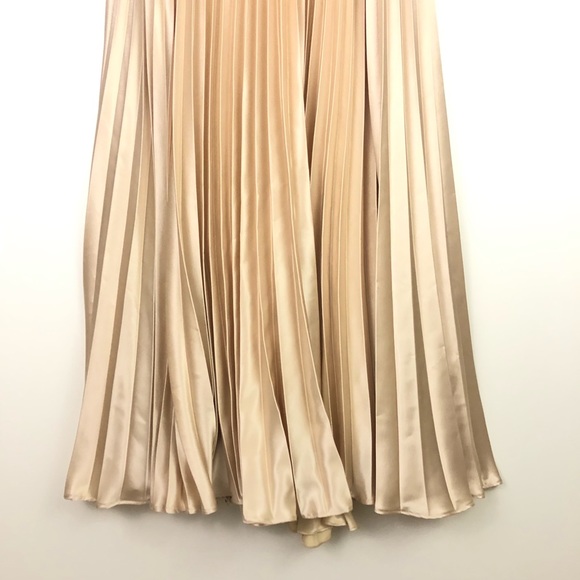 Badgley Mischka Cream Strapless Accordian Pleat Maxi Dress Size 2 - Picture 5 of 16